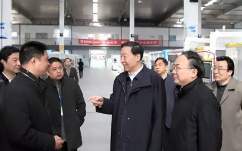 省委书记罗志军无锡新区调研，永利yl23411作为重点考察企业